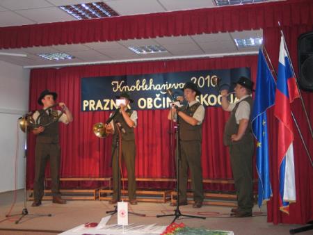 Škocjan poje in igra ter podelitev priznanj krvodajalecm 9